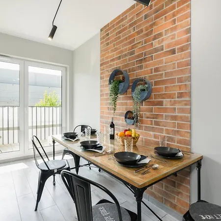Family 62m - Sowia With Garage & Balcony By Renters * Poznan