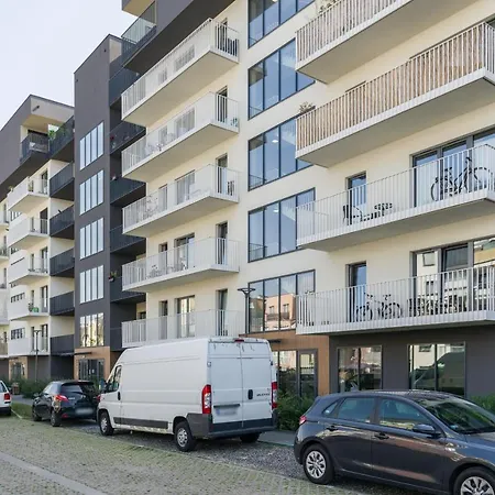 Family 62m - Sowia With Garage & Balcony By Renters