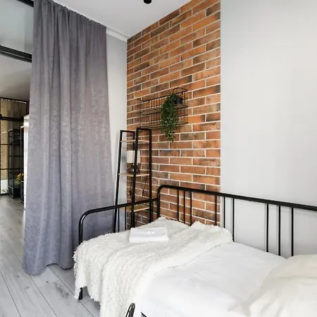 Family 62m - Sowia With Garage & Balcony By Renters Daire Poznan