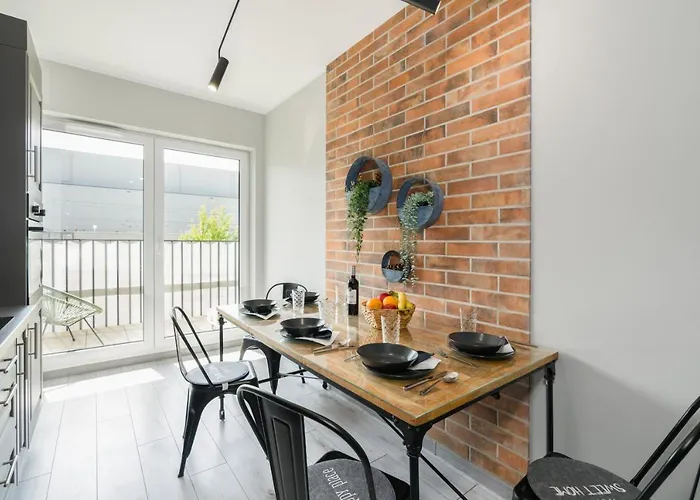 Family 62m - Sowia With Garage & Balcony By Renters * Познань