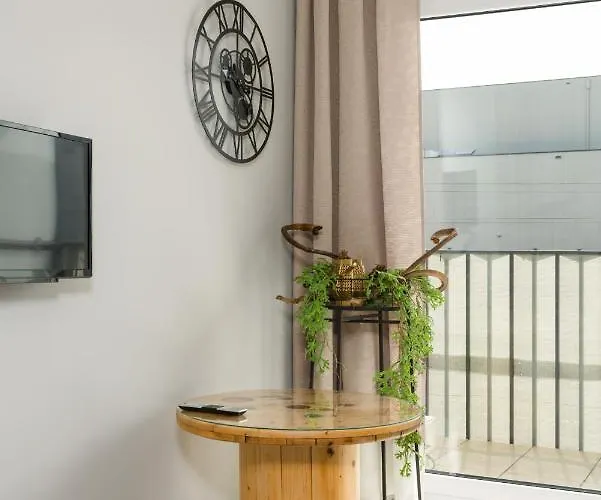 Апартаменти Family 62m - Sowia With Garage & Balcony By Renters