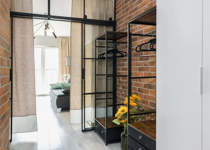 Апартаменти Family 62m - Sowia With Garage & Balcony By Renters